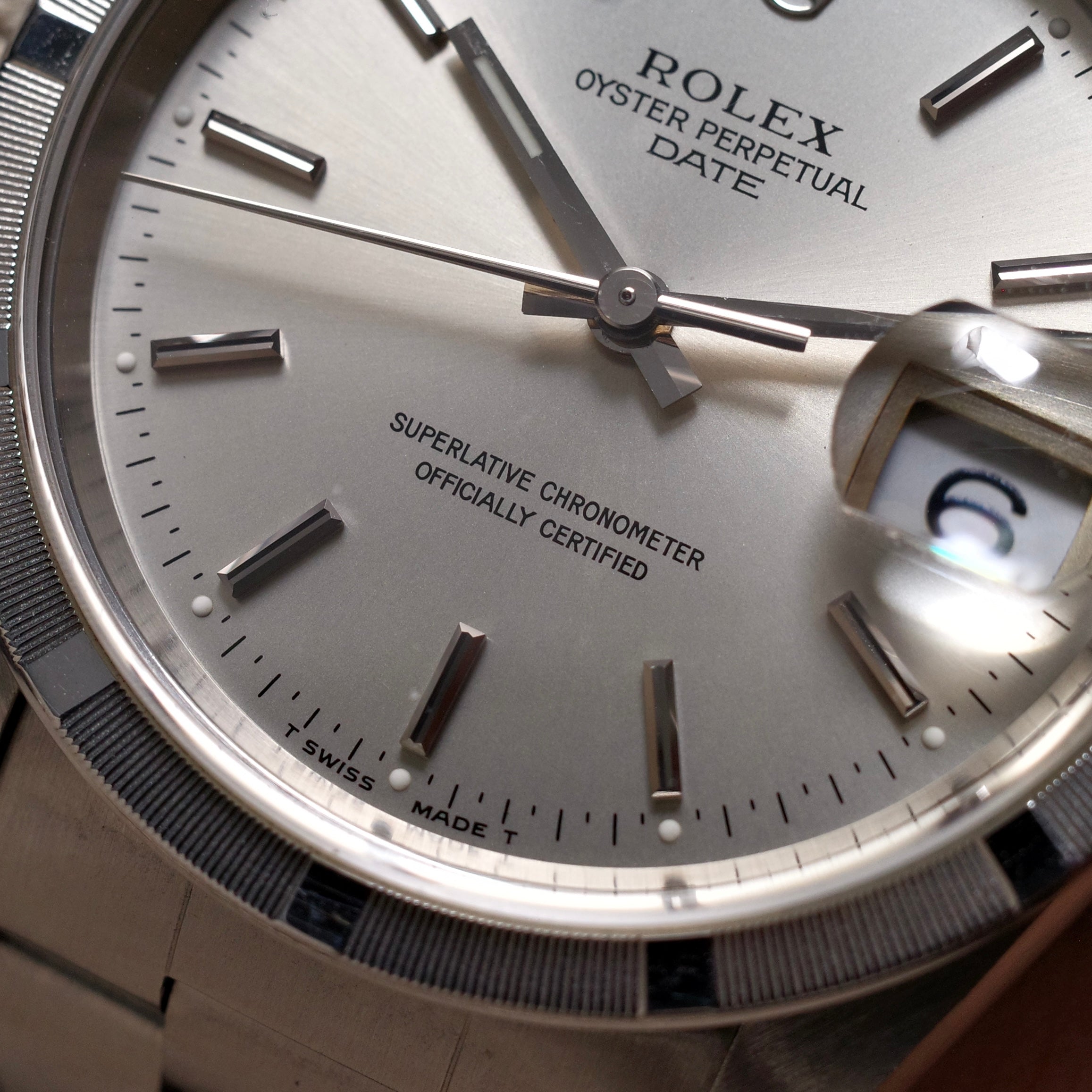 Rolex Date 34mm Engine Turned Bezel 15210