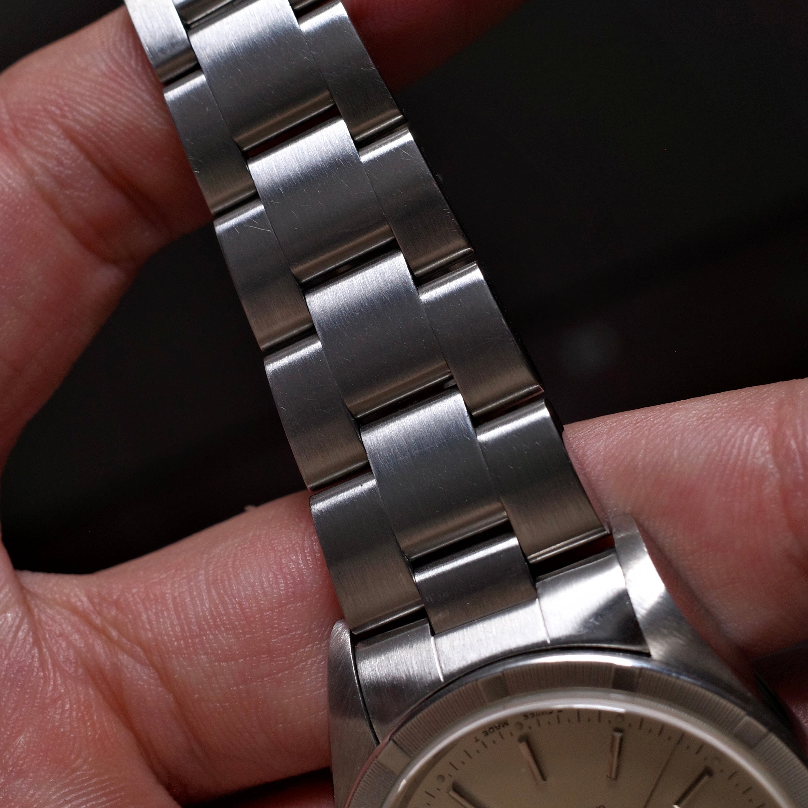 Rolex Date 34mm Engine Turned Bezel 15210