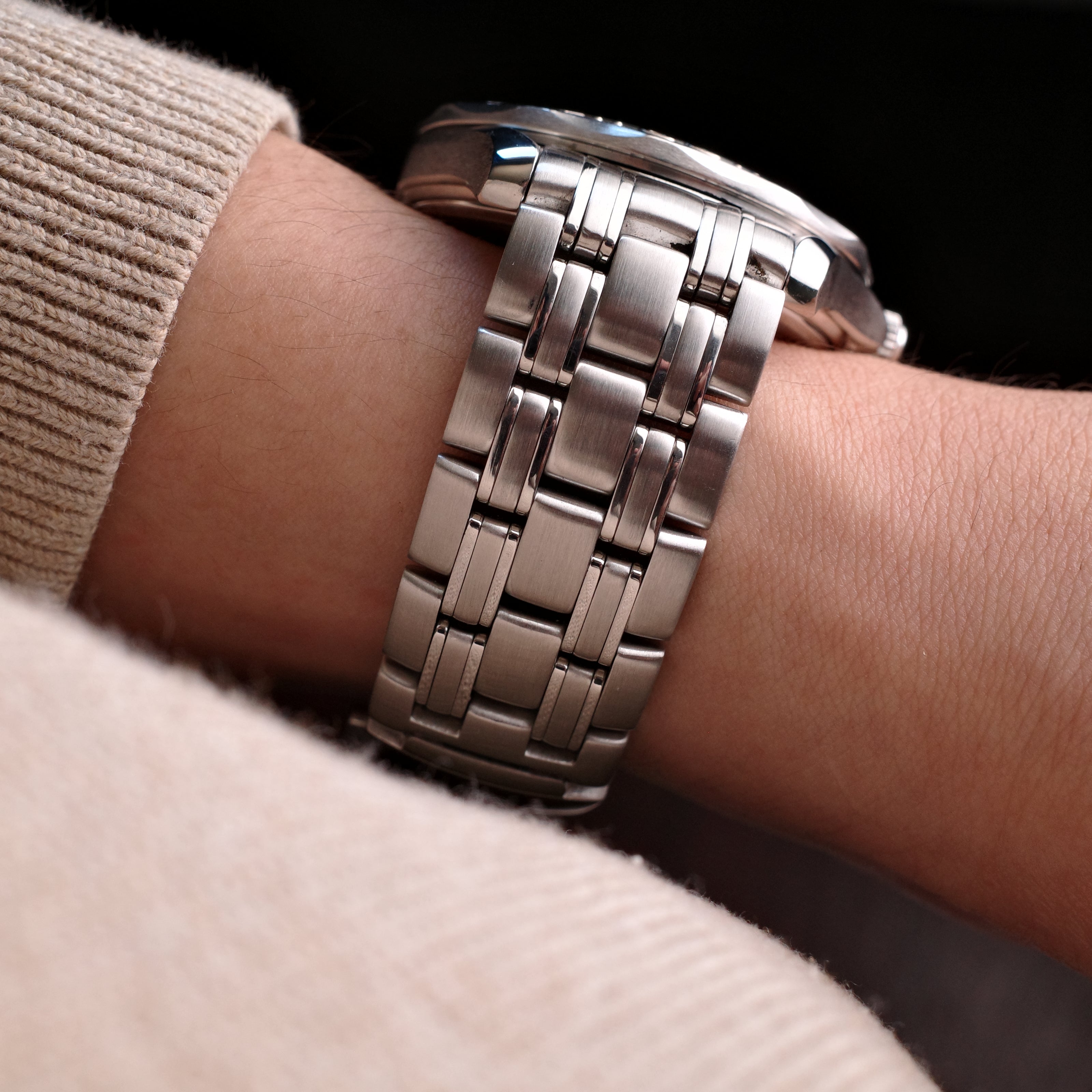 Omega SMP300 2230.50 White Gold Bezel