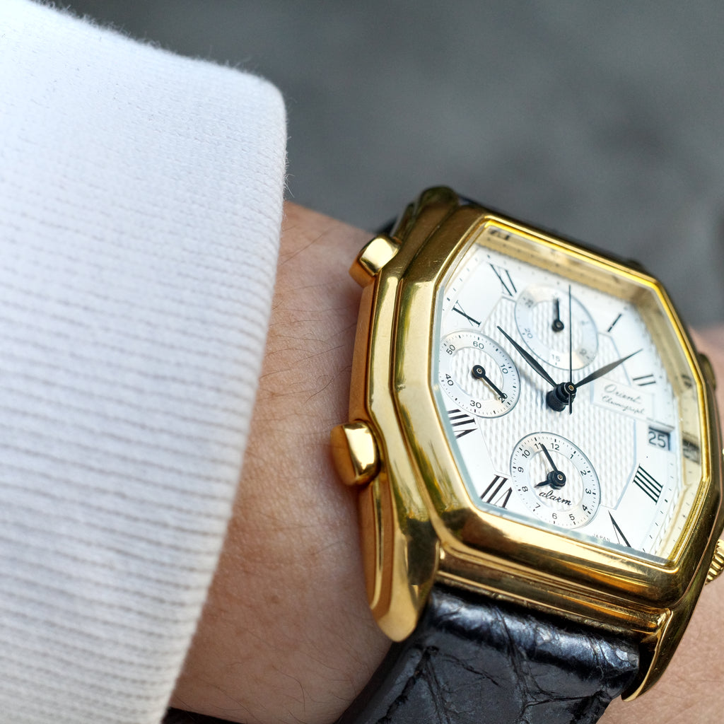 Orient Chronograph Quartz HFAE04 using Seiko 7T32