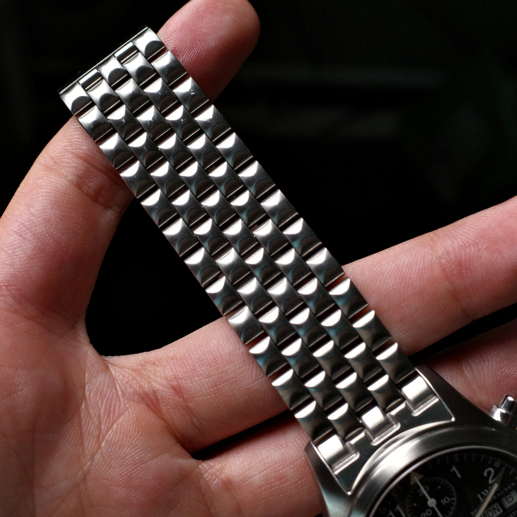 IWC Fliegerchronograph IW3706 with Pyramid bracelet