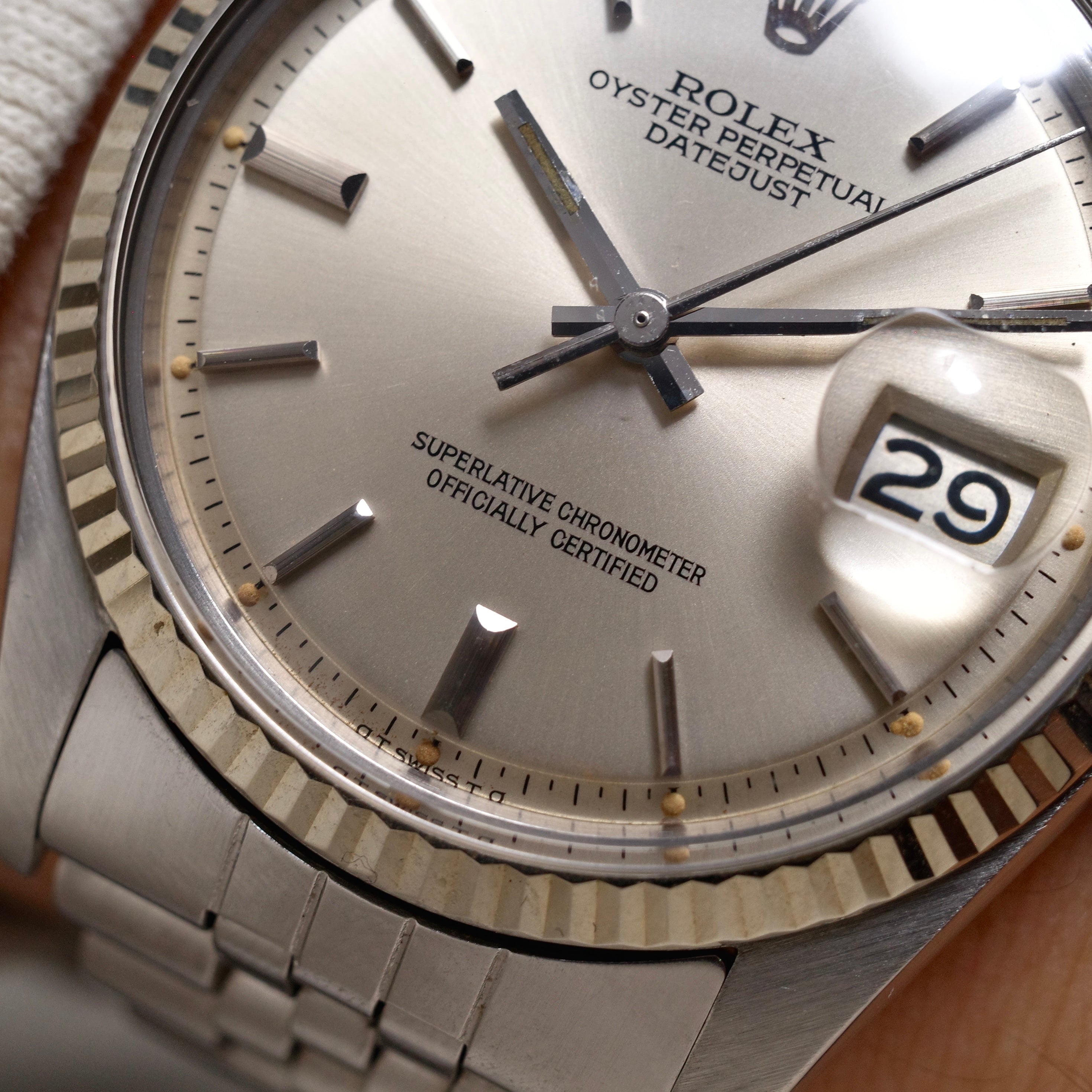 Rolex Datejust 1601 White Gold Bezel