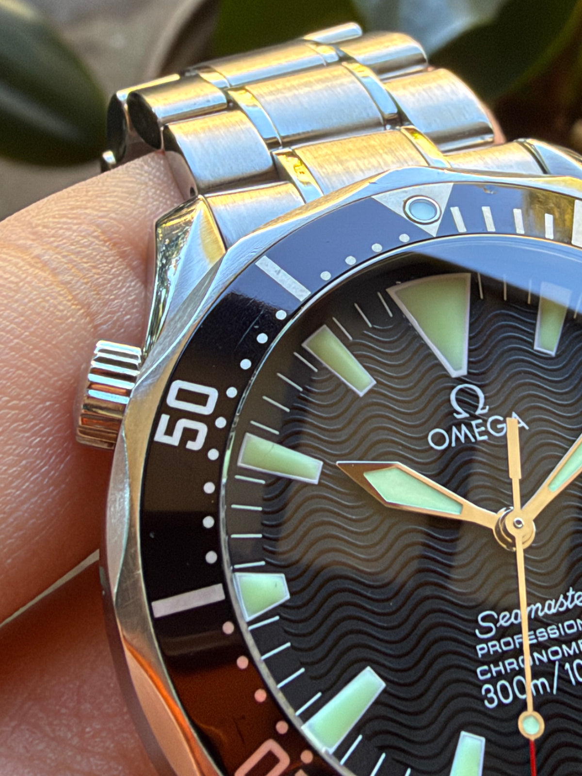 Omega SMP300 “Peter Blake” 41mm - 2254.50 box and paper