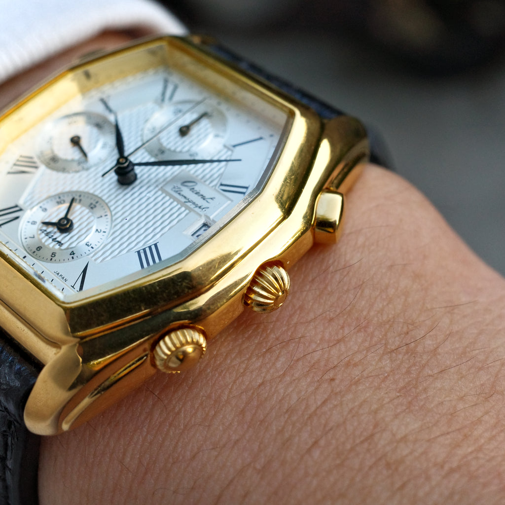 Orient Chronograph Quartz HFAE04 using Seiko 7T32
